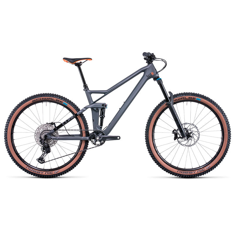 Bicicleta de montaña CUBE Stereo 140 HPC Race 27.5 Grey'n'Orange 2022 / Horquilla Fox 34 Rhythm 150 mm / Shock Fox Float DPS
